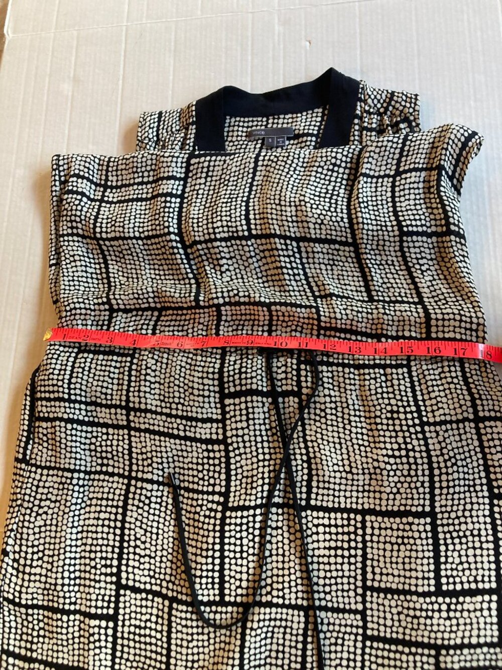 Vince Silk V Neck Blouson Drawstring Waist Dress Size Small - Picture 8 of 9